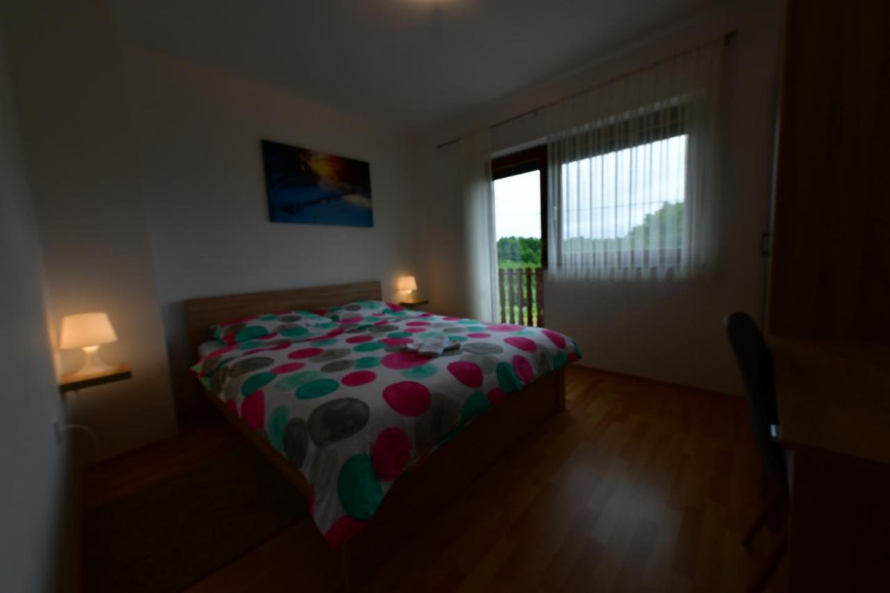 Apartman Mate Rakovica Dış mekan fotoğraf