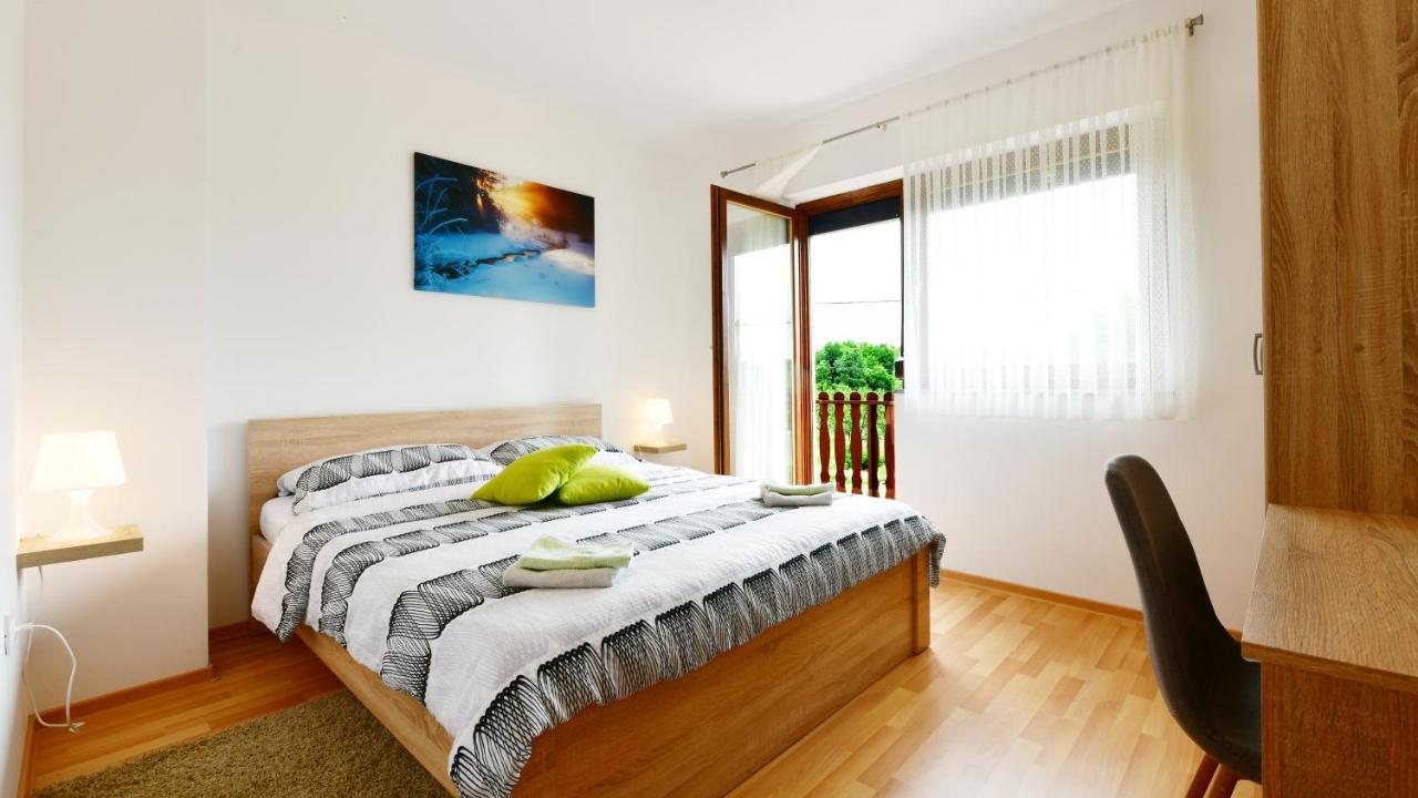 Apartman Mate Rakovica Dış mekan fotoğraf