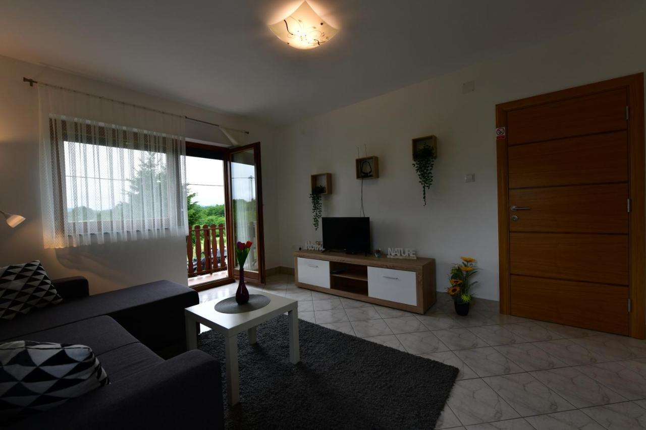 Apartman Mate Rakovica Dış mekan fotoğraf