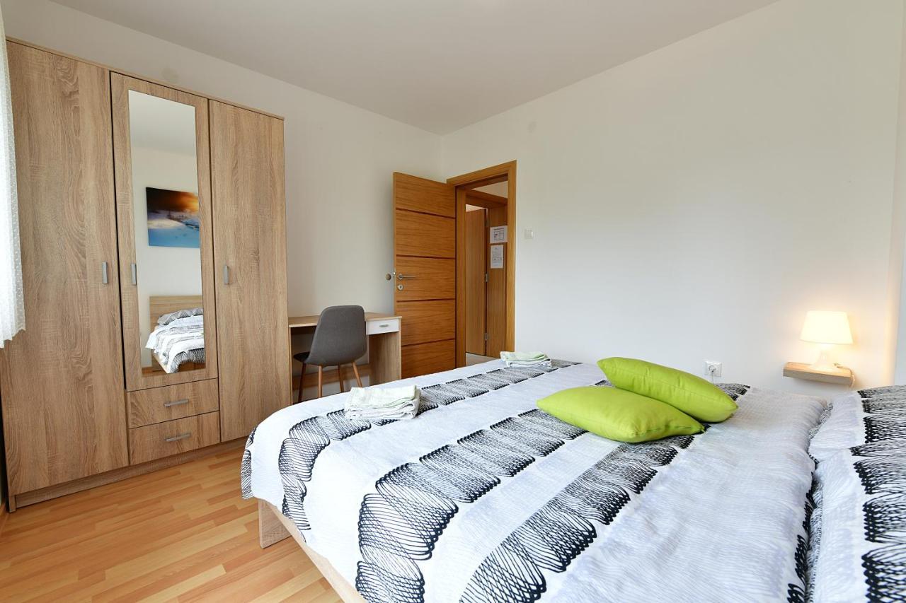 Apartman Mate Rakovica Dış mekan fotoğraf