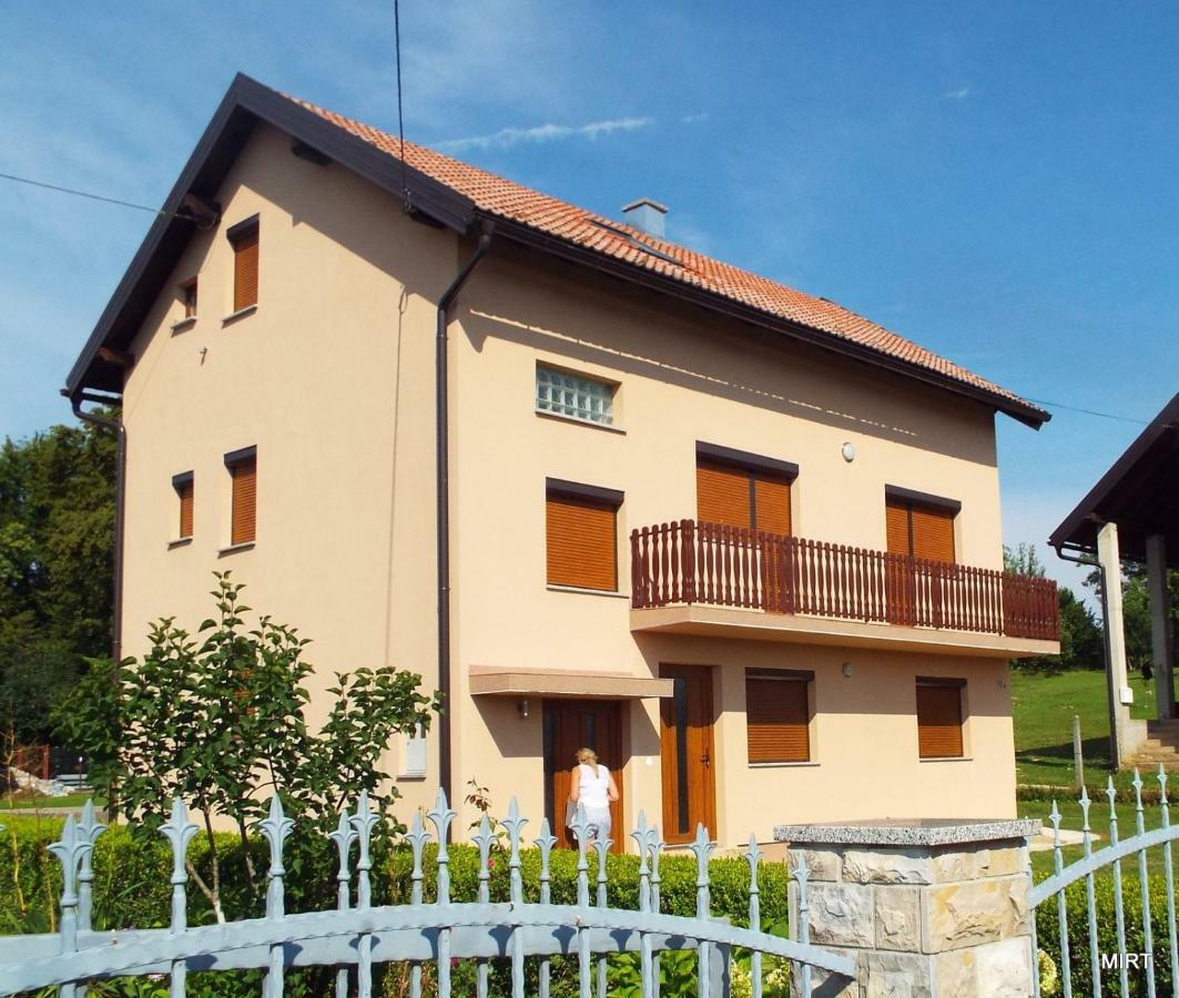 Apartman Mate Rakovica Dış mekan fotoğraf